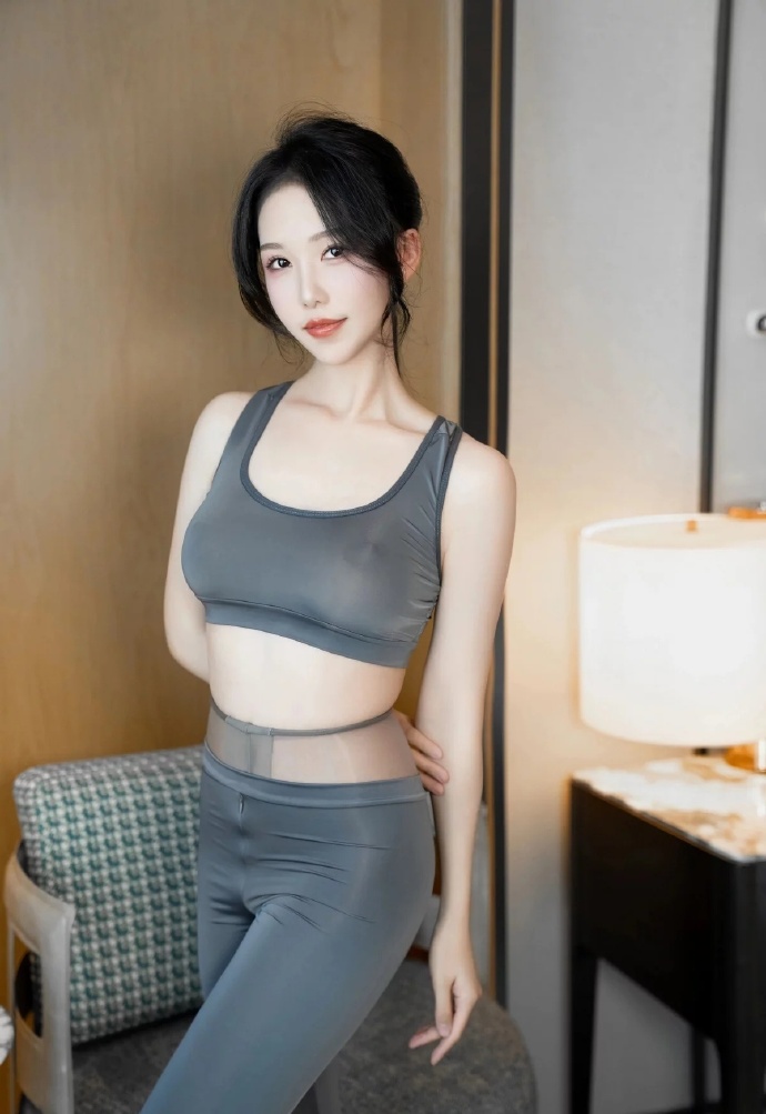 利世Insane和抖娘利世是不是同一个人吗?利世insane的澄清视频发布 利世Insane和抖娘利世是不是同一个人吗?利世insane的澄清视频发布