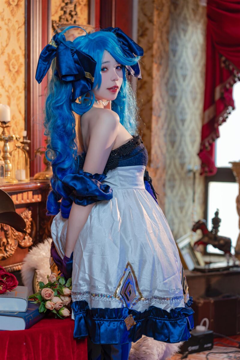 咬一口兔娘格温的最新COS作品惊艳全场 咬一口兔娘格温的最新COS作品惊艳全场