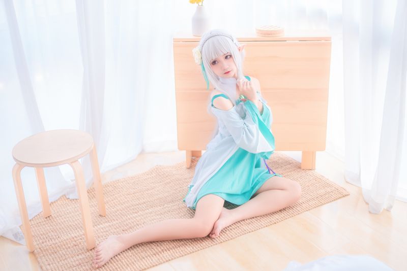 蠢沫沫:用创可贴征服cosplay界的女战神 蠢沫沫:用创可贴征服cosplay界的女战神