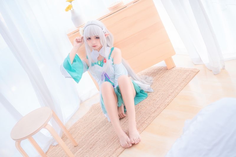 蠢沫沫:用创可贴征服cosplay界的女战神 蠢沫沫:用创可贴征服cosplay界的女战神