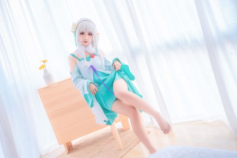 蠢沫沫:用创可贴征服cosplay界的女战神 蠢沫沫:用创可贴征服cosplay界的女战神
