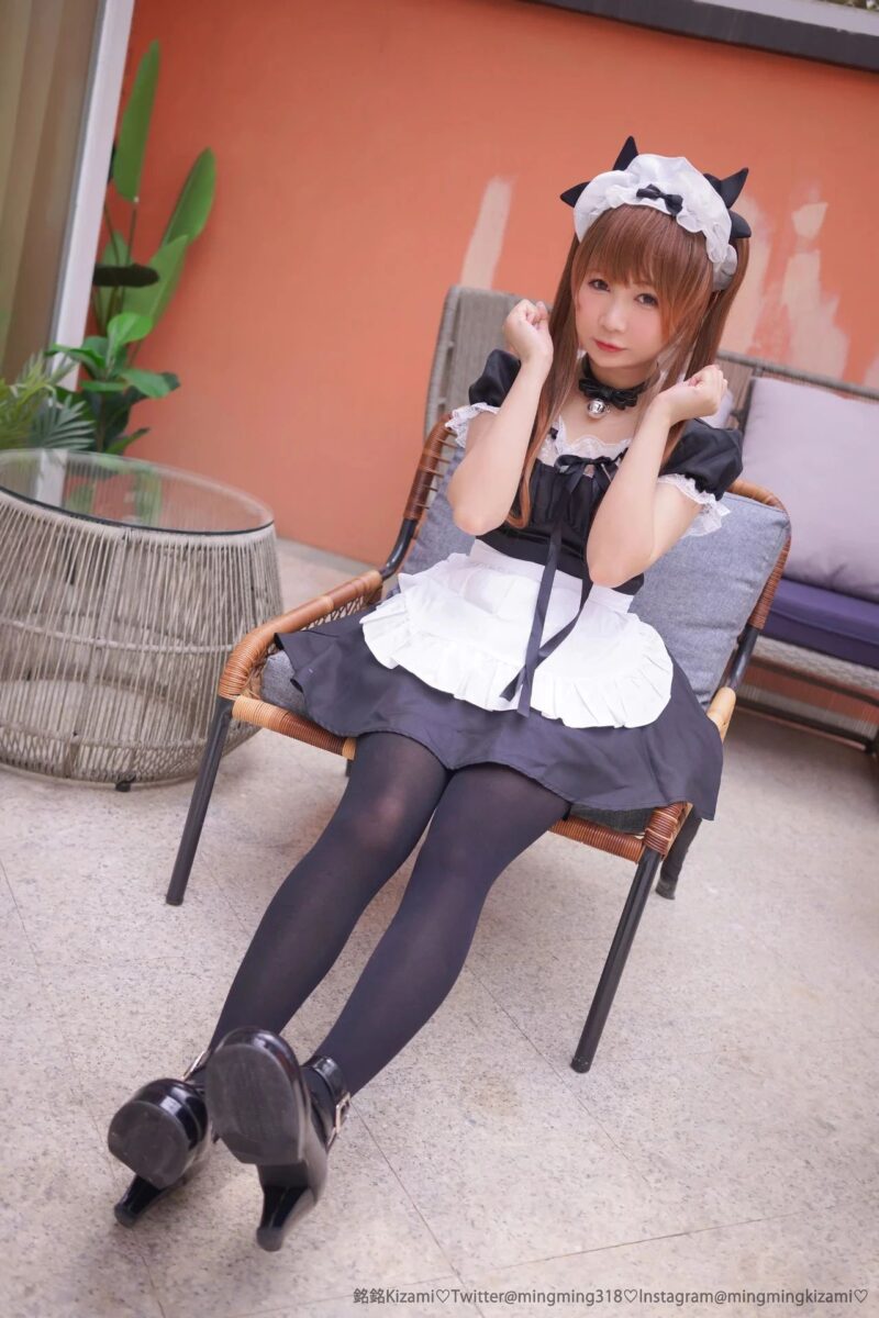 人气王coser銘銘Kizami珍针织衫睡衣与兔子女仆作品打包