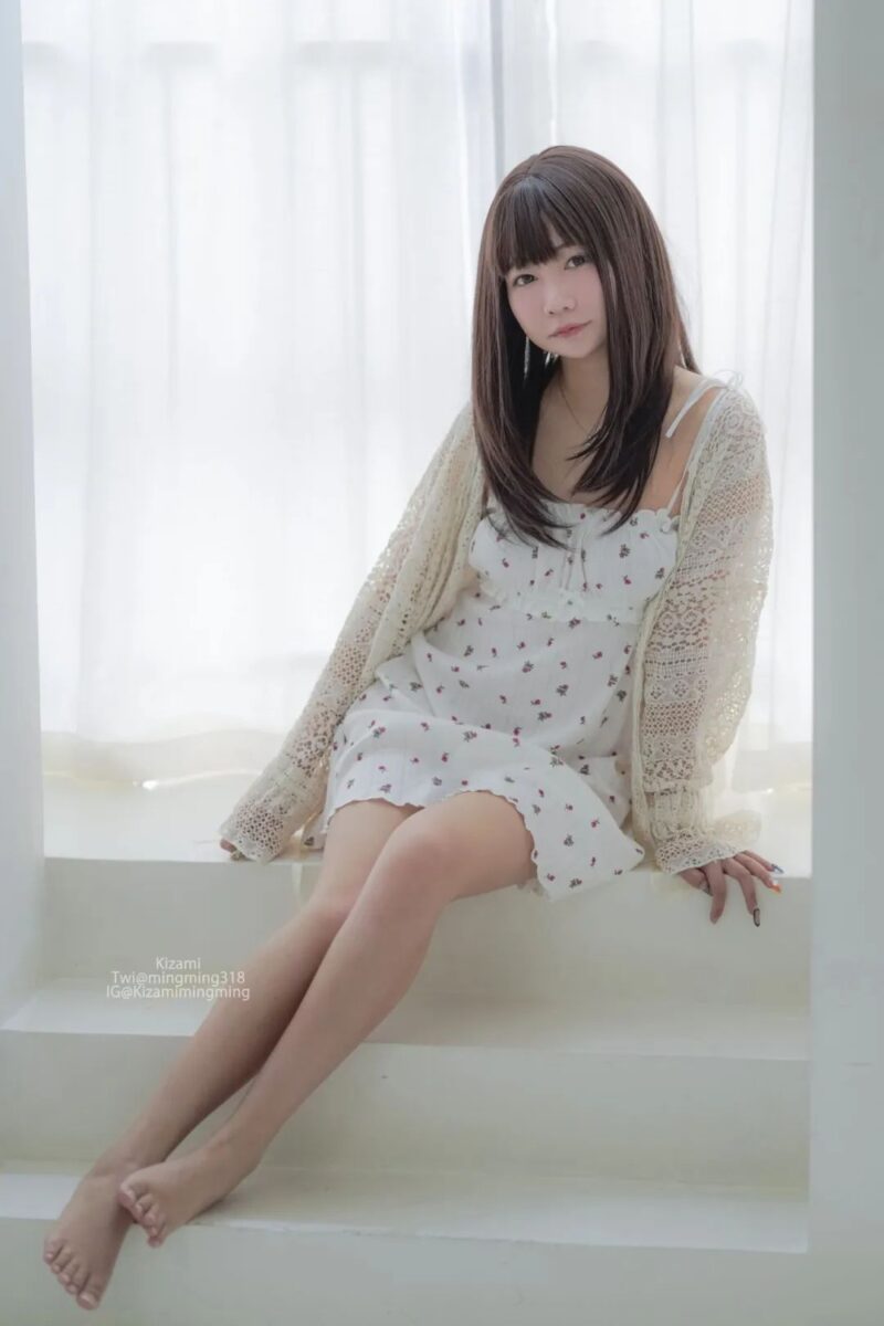 人气王coser銘銘Kizami珍针织衫睡衣与兔子女仆作品打包