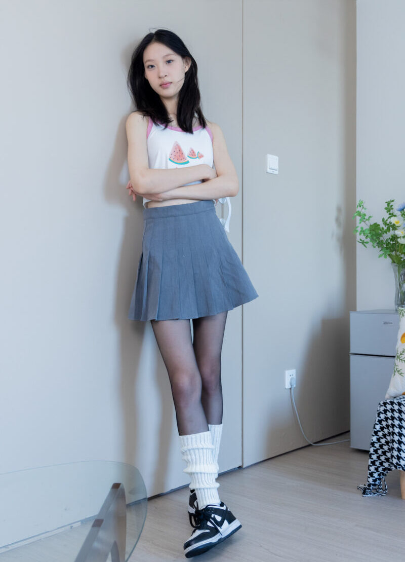 袜啵啵完整视频发布:雪糕的最新摄影作品 袜啵啵完整视频发布:雪糕的最新摄影作品