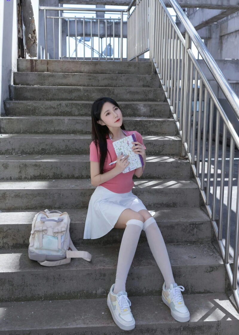 亿万图片全景库美图鱼子酱fish,邻家女孩的甜美气质