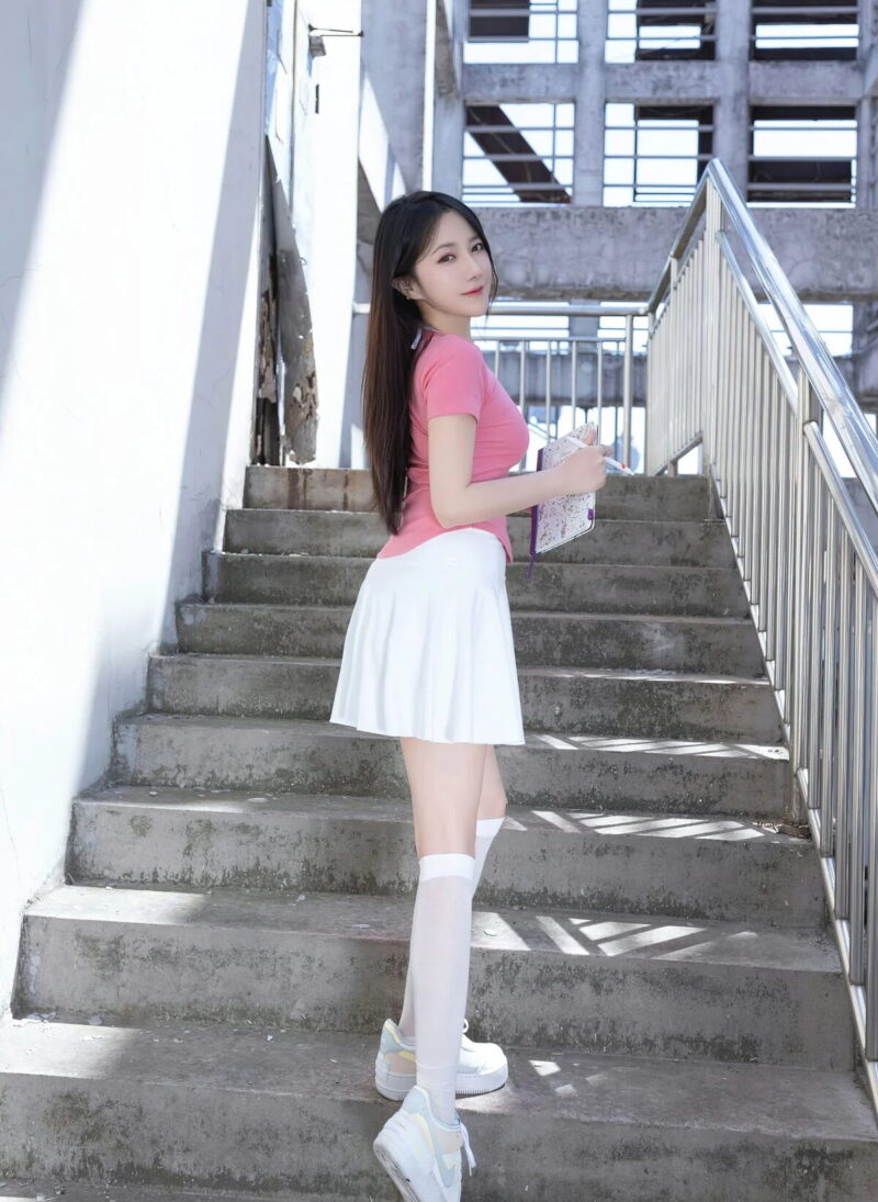 亿万图片全景库美图鱼子酱fish,邻家女孩的甜美气质