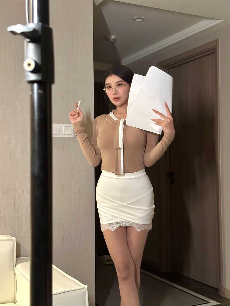 小恩雅订制舞蹈网站,小恩雅定制舞蹈视频怎么看