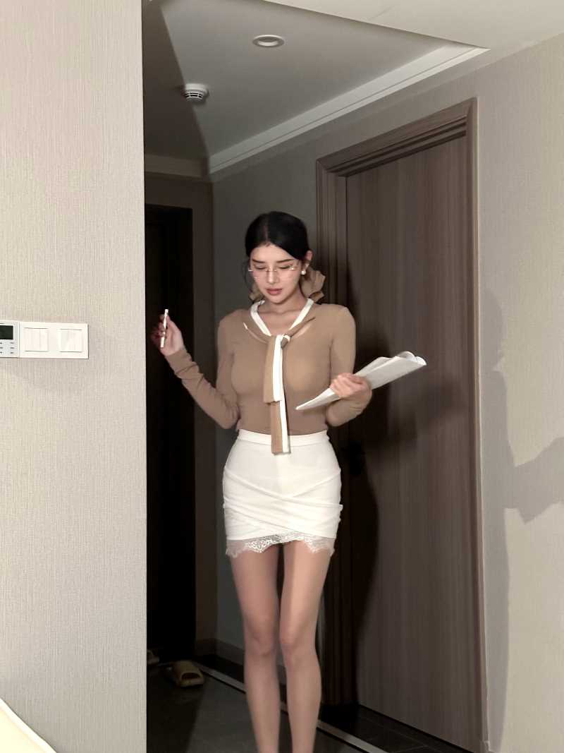 小恩雅订制舞蹈网站,小恩雅定制舞蹈视频怎么看