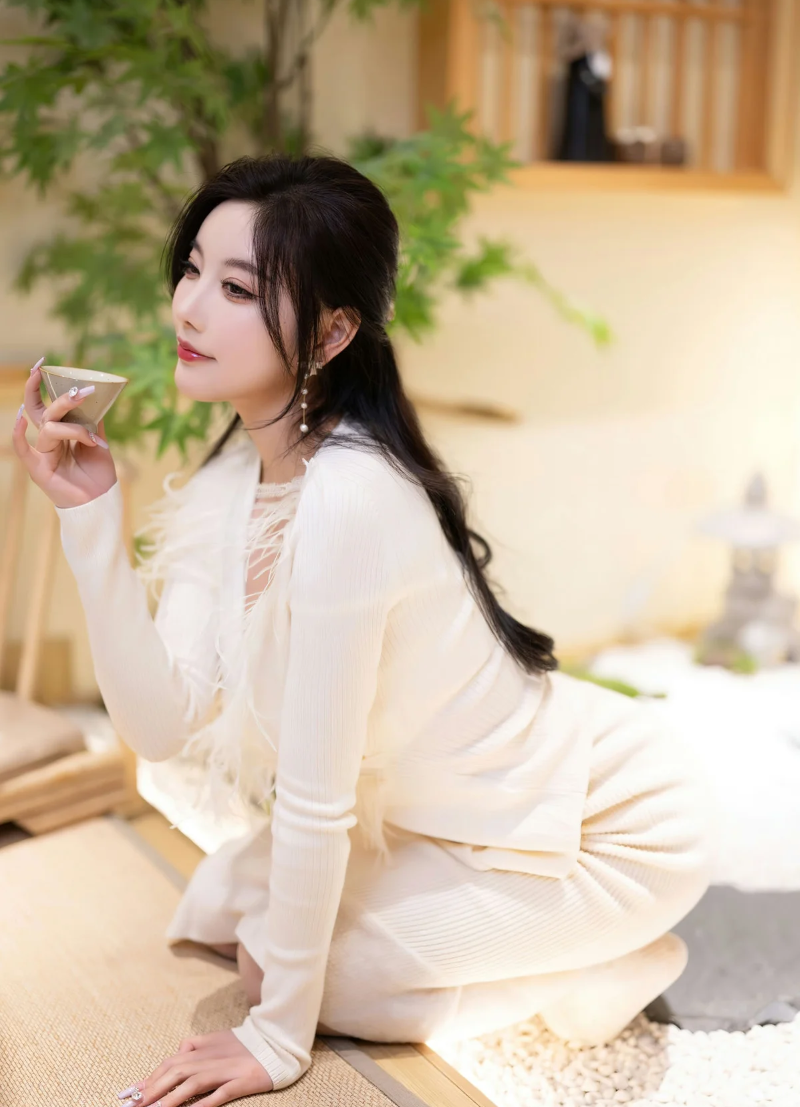 杨晨晨微密猫网页版顶级网红,甜美小姐姐的私房照片 杨晨晨微密猫网页版顶级网红,甜美小姐姐的私房照片