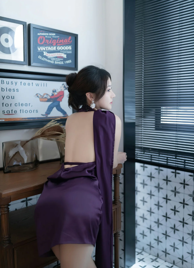 泡泡中的女神,鱼子酱Fish浴缸泡泡浴的诱人瞬间 泡泡中的女神,鱼子酱Fish浴缸泡泡浴的诱人瞬间