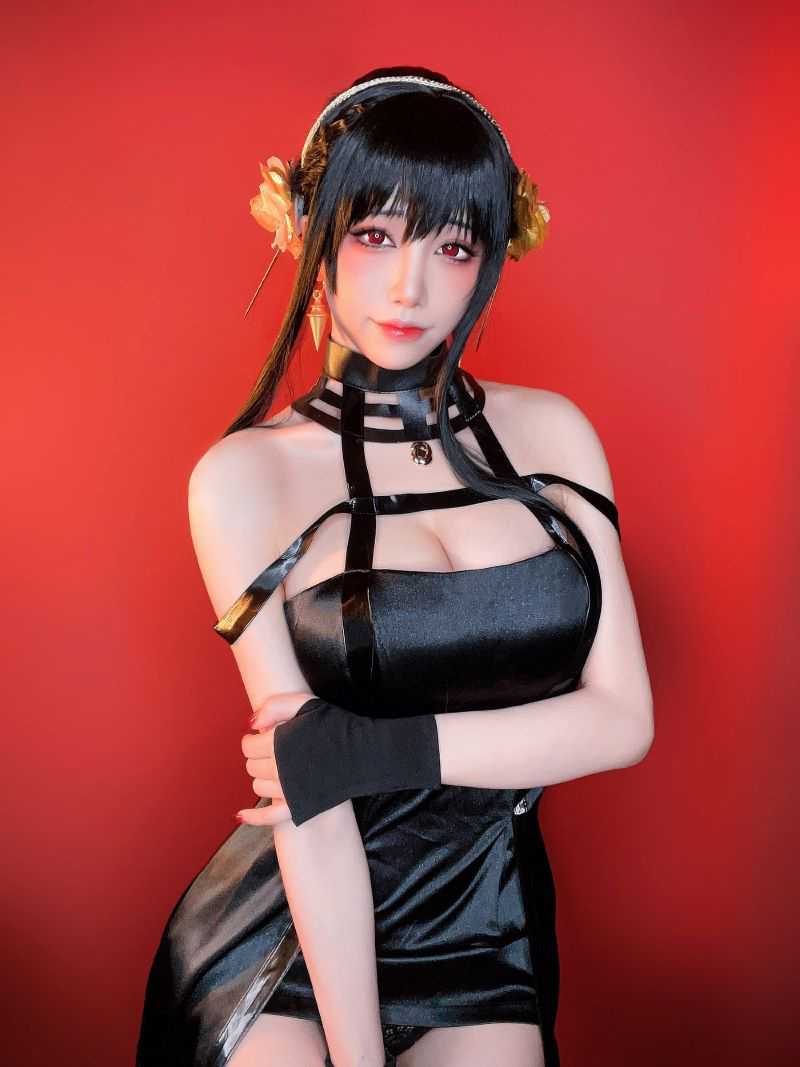 美少女水淼Aqua个人简介及惊艳约尔福杰coser