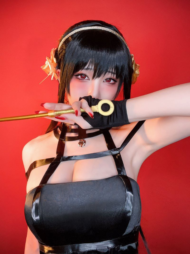 美少女水淼Aqua个人简介及惊艳约尔福杰coser