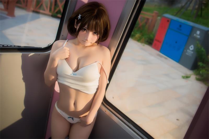 是三不是世w日常妹妹图片赏析