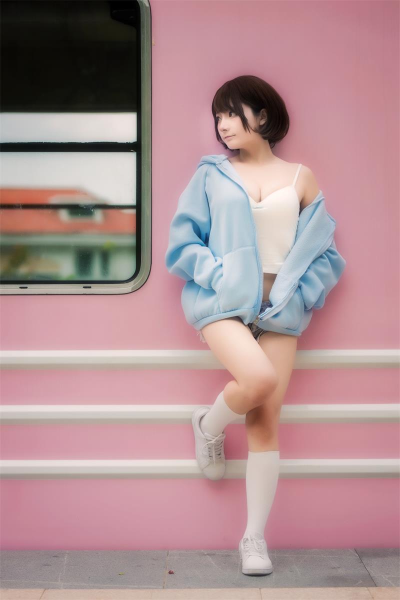 是三不是世w日常妹妹图片赏析