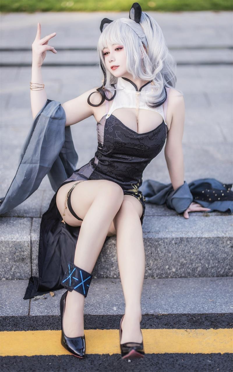 末夜787最新作品-舰长图食铁兽场照