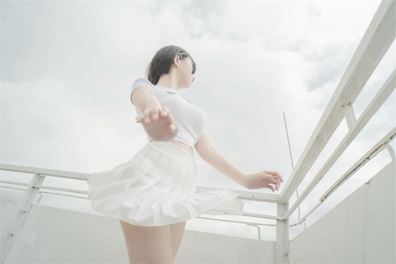 阿薰kaOri《天台》套图欣赏：邻家女孩的镜头故事