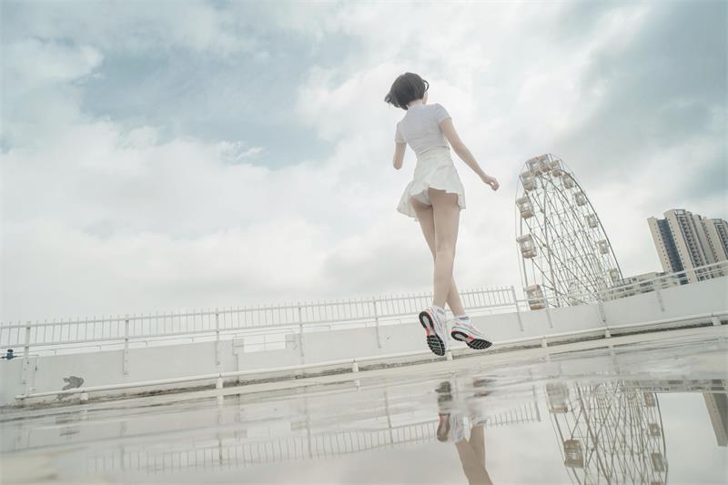 阿薰kaOri《天台》套图欣赏：邻家女孩的镜头故事